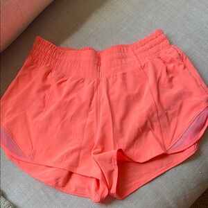 lululemon hotty hot high rise shorts